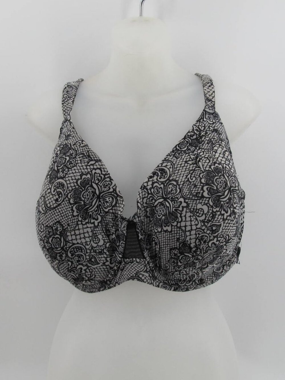 Avenue Body WomenS Bra 46DD Black and white Underwire Padded plus size